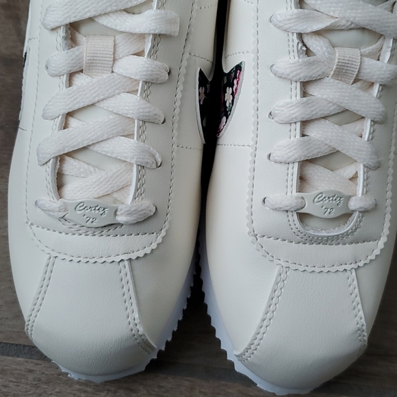 🆕️ Nike Cortez Basic Vintage Floral - Picture 7 of 13